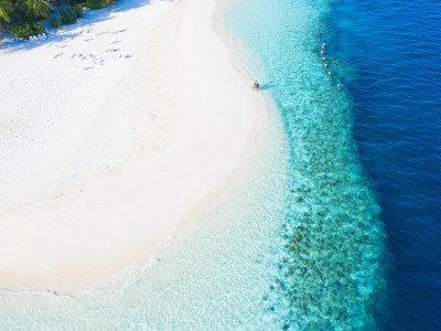 MALDIVE 5*, UN TUFFO AL CALDO 